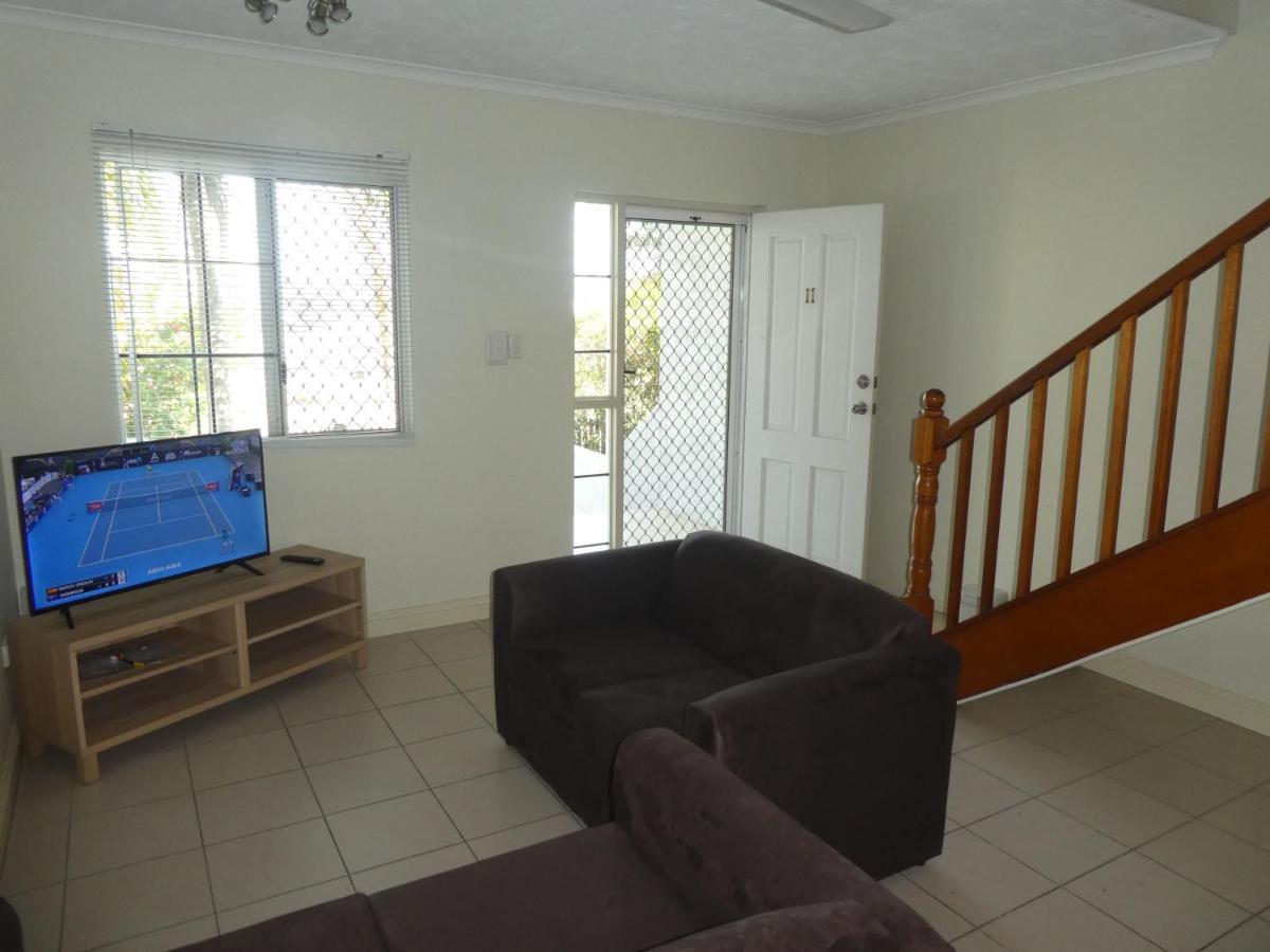 Terrace Apartment *