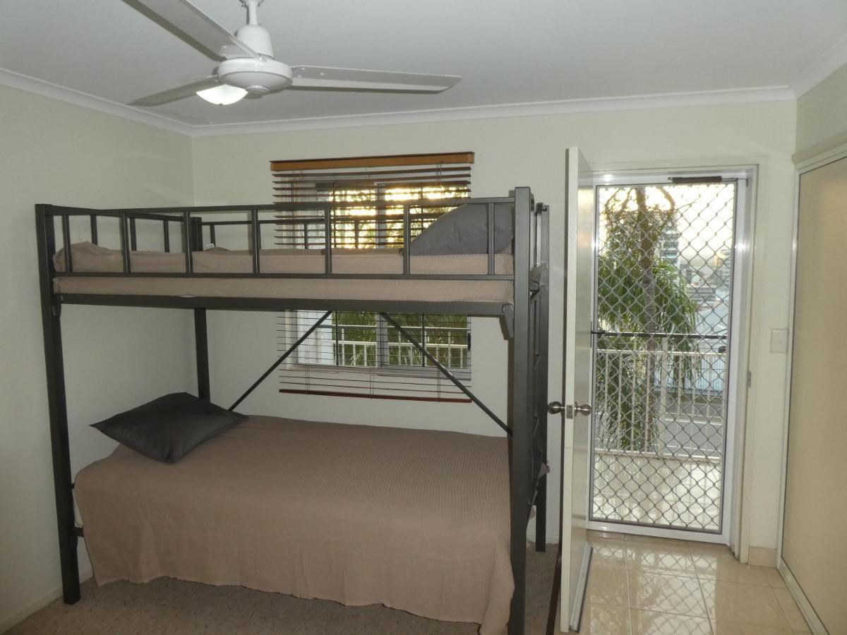 Apartment Terrace *